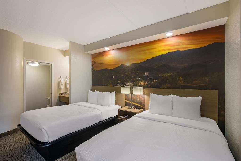 Clarion Pointe Sevierville-Pigeon Forge Ruang foto