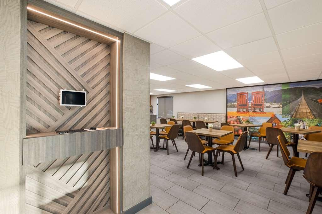 Clarion Pointe Sevierville-Pigeon Forge Restoran foto