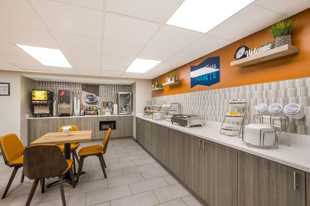 Clarion Pointe Sevierville-Pigeon Forge Restoran foto
